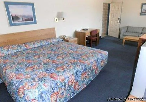 Rodeway - Hotel Laramie